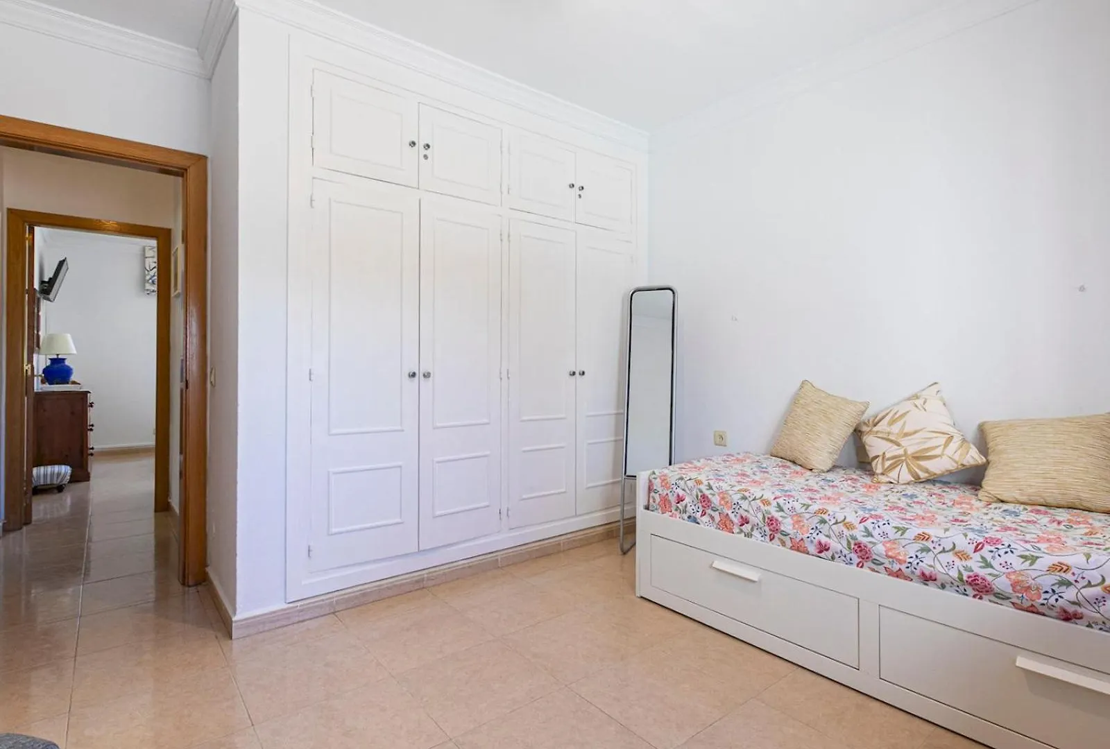 Holiday home Beautiful Andalusian Home Pass The Keys Marbella